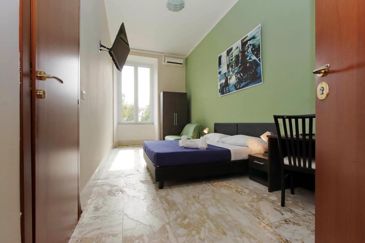 Lucky Stars Rooms Roma Exterior foto