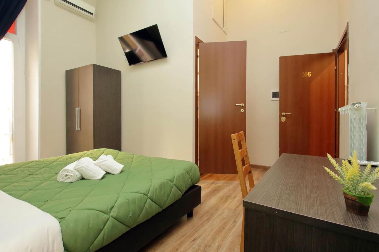Lucky Stars Rooms Roma Exterior foto