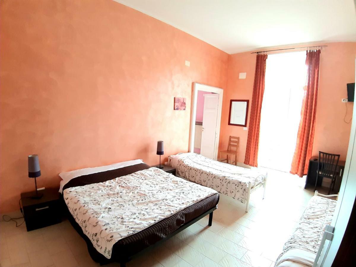 Lucky Stars Rooms Roma Exterior foto